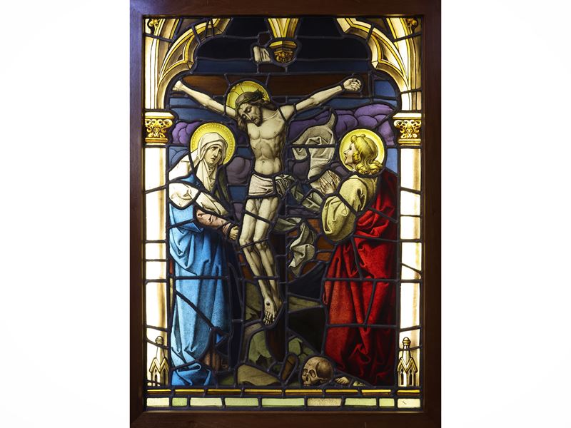 Ulisse De Matteis - Crocifissione (vetrata colorata entro teca luminosa), 1910