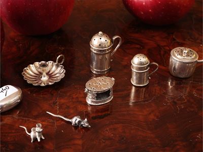 Collezione di miniature in argento inglese