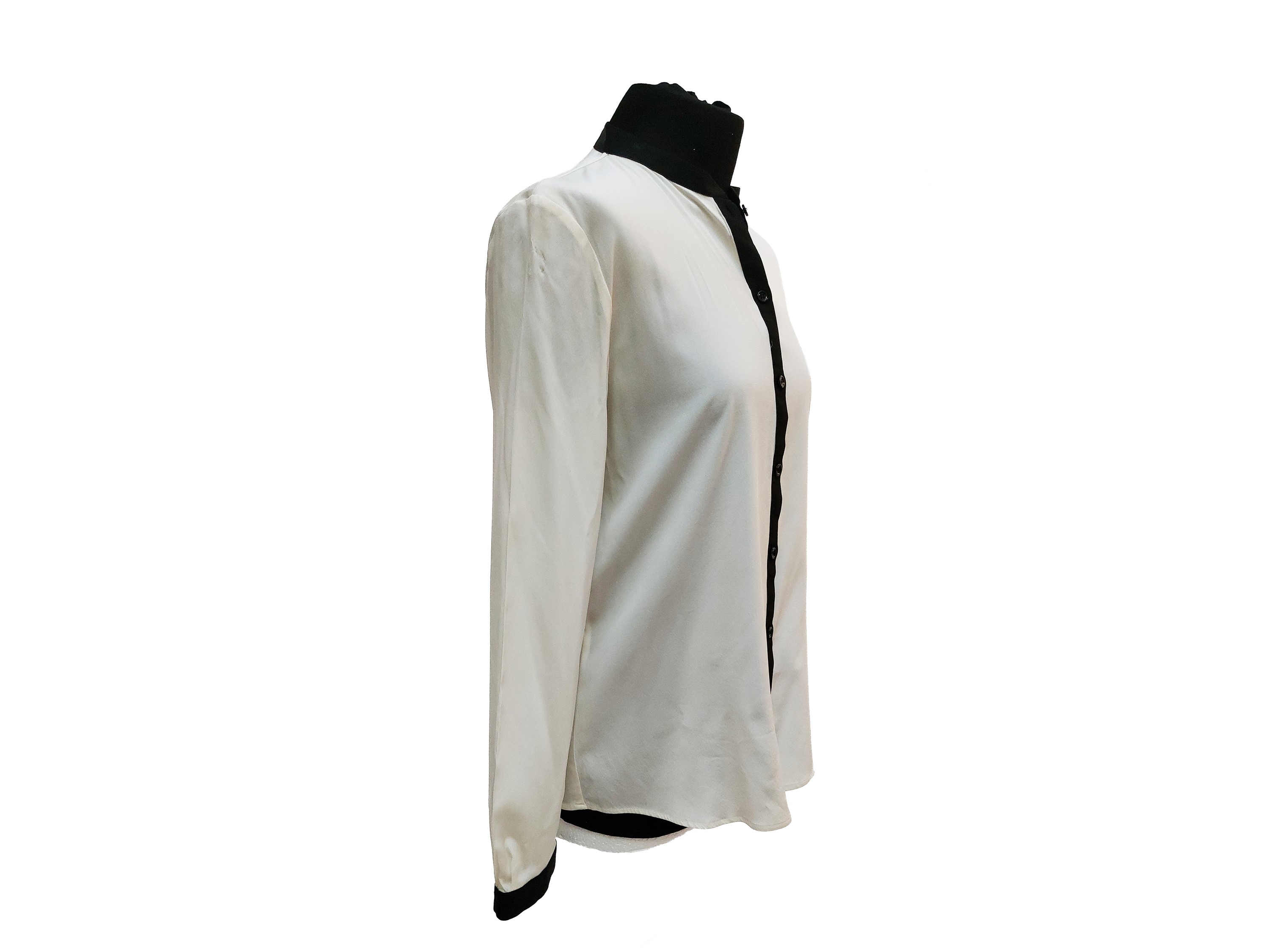 Giorgio Armani, Composé in seta