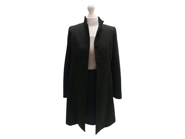 Composé Black Dress and Coat, Nuvola