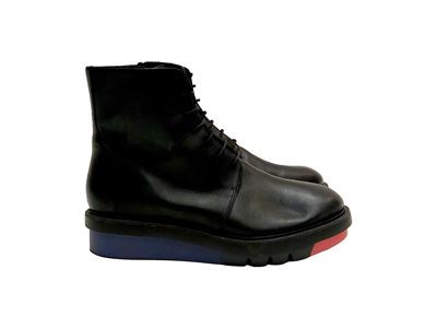 Camper, Stivaletti in pelle nera con para in gomma