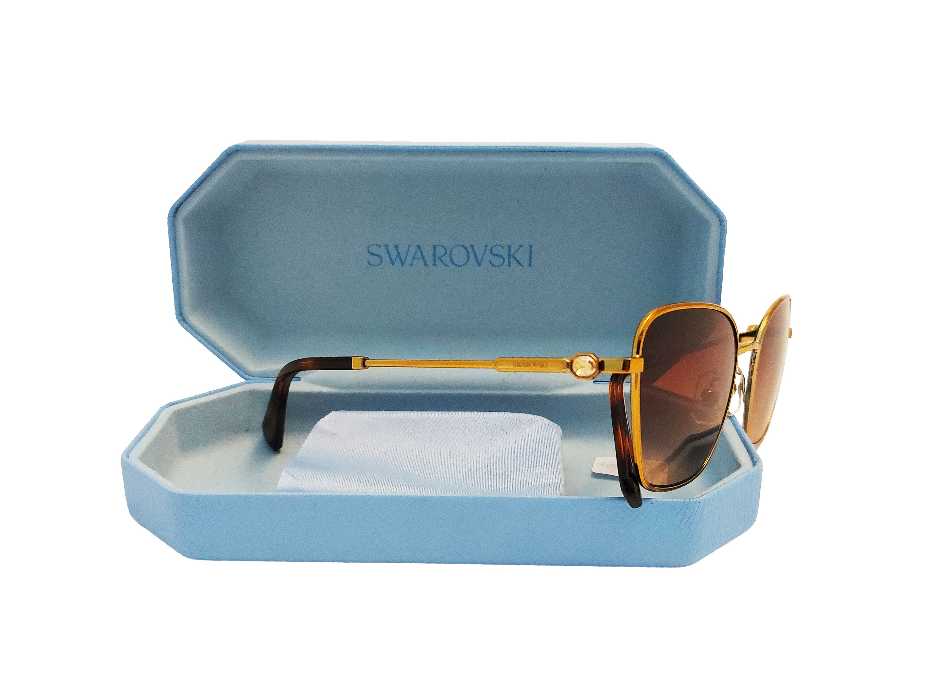 Swarovski e altri occhiali da sole, tre paia con custodie originali