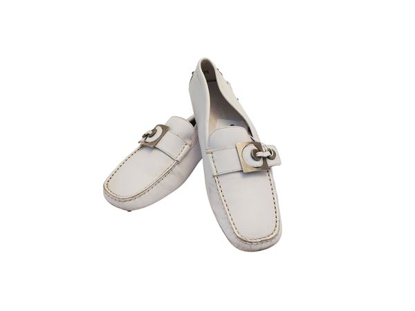 Tod's - White leather loafers