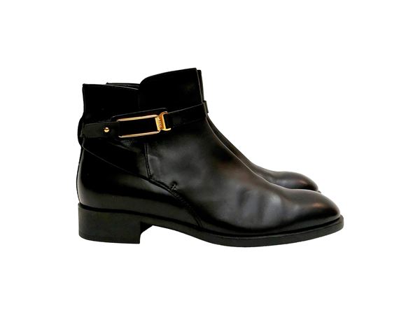 Tod's - Stivaletti in pelle nera