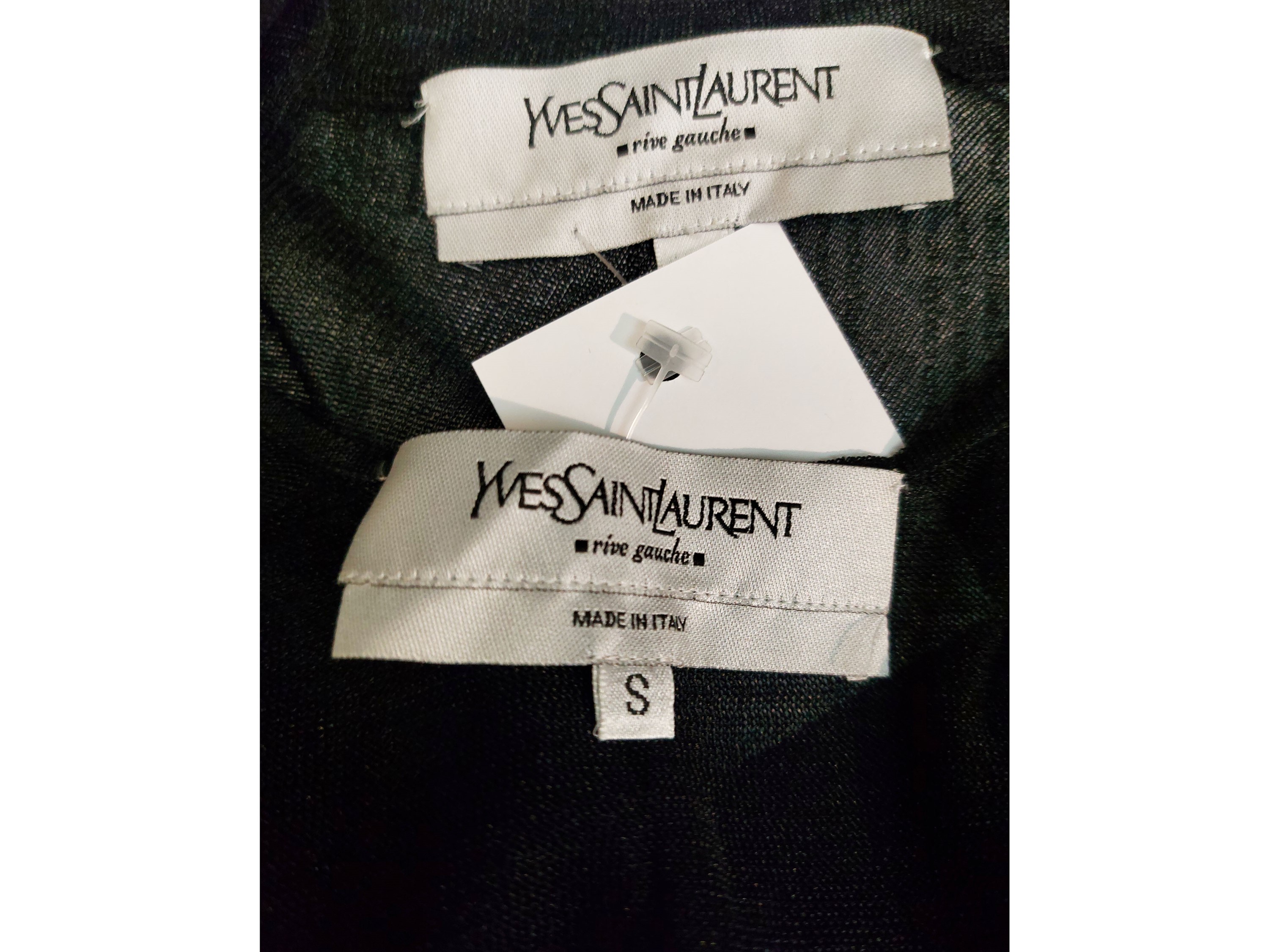 YSL, Twin set in maglia di seta nera (top smanicato e cardigan abbottonato)