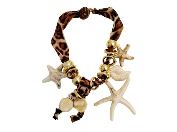 Marine themed necklace  - Auction Vintagemania. Summer Vibes - Maison Bibelot - Casa d'Aste Firenze - Milano