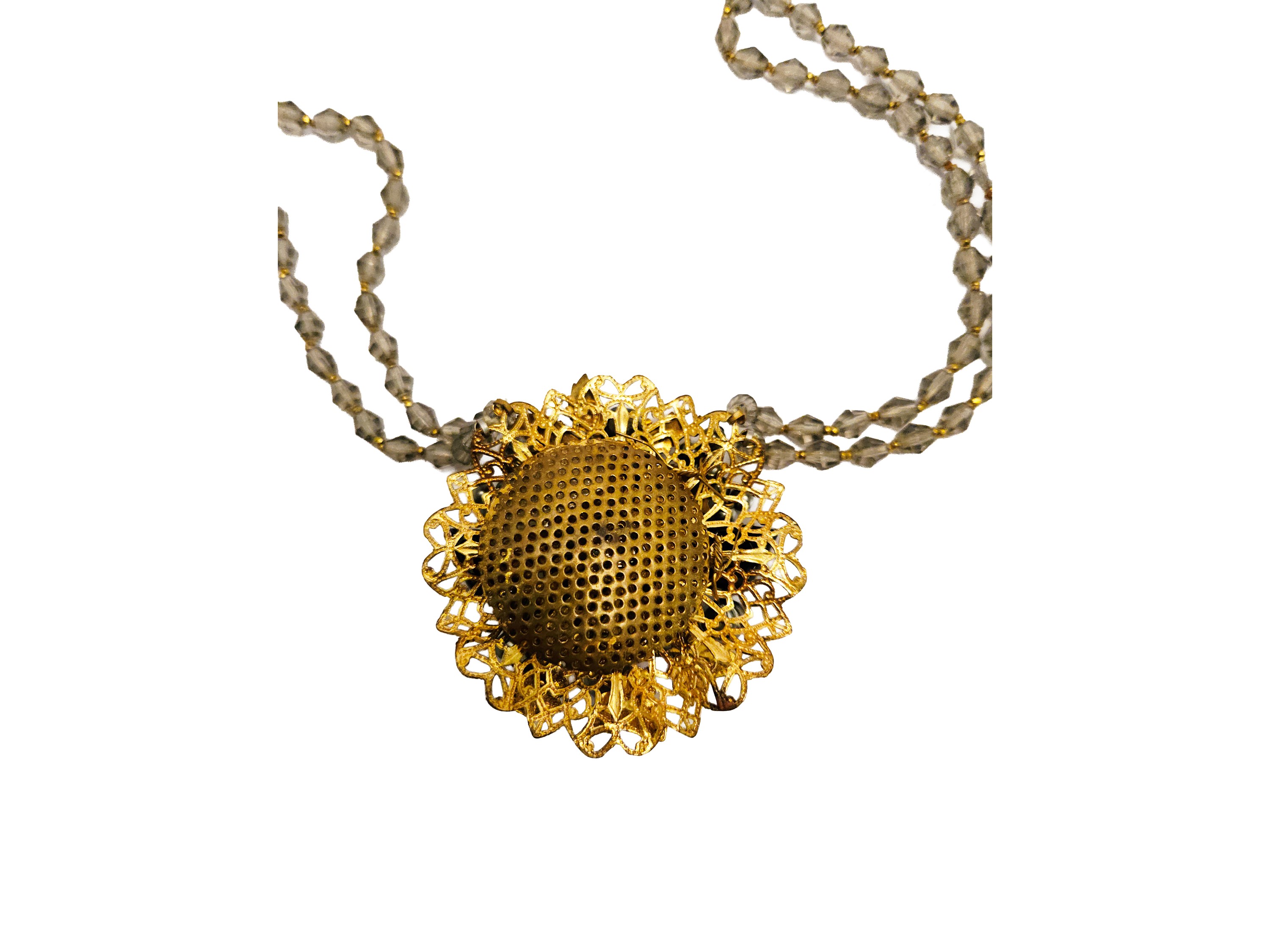 Miriam Haskell, Collana a due fili con pendente floreale in filigrana dorata e perle simulate