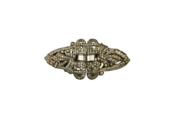 Duette brooch in tin and rhinestones