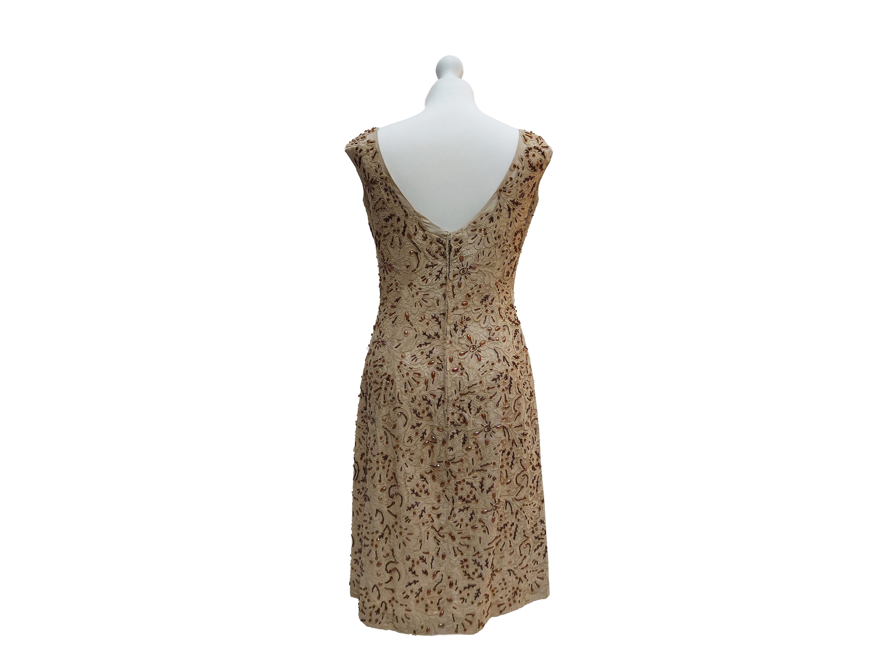 Abito Sartoriale in Pizzo Beige con Perline