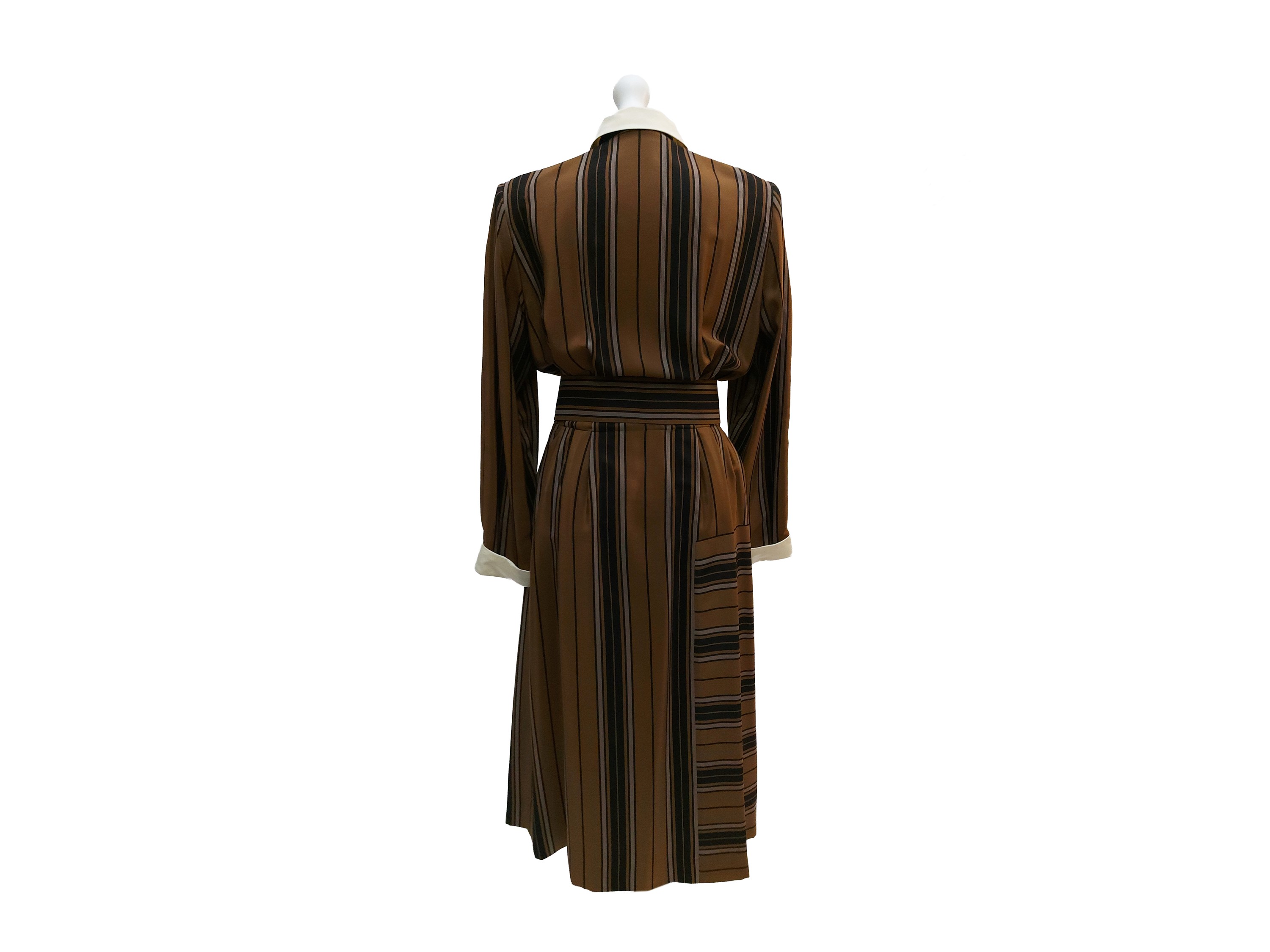 Ferragamo, Abito in seta marrone in stile “secretary dress”