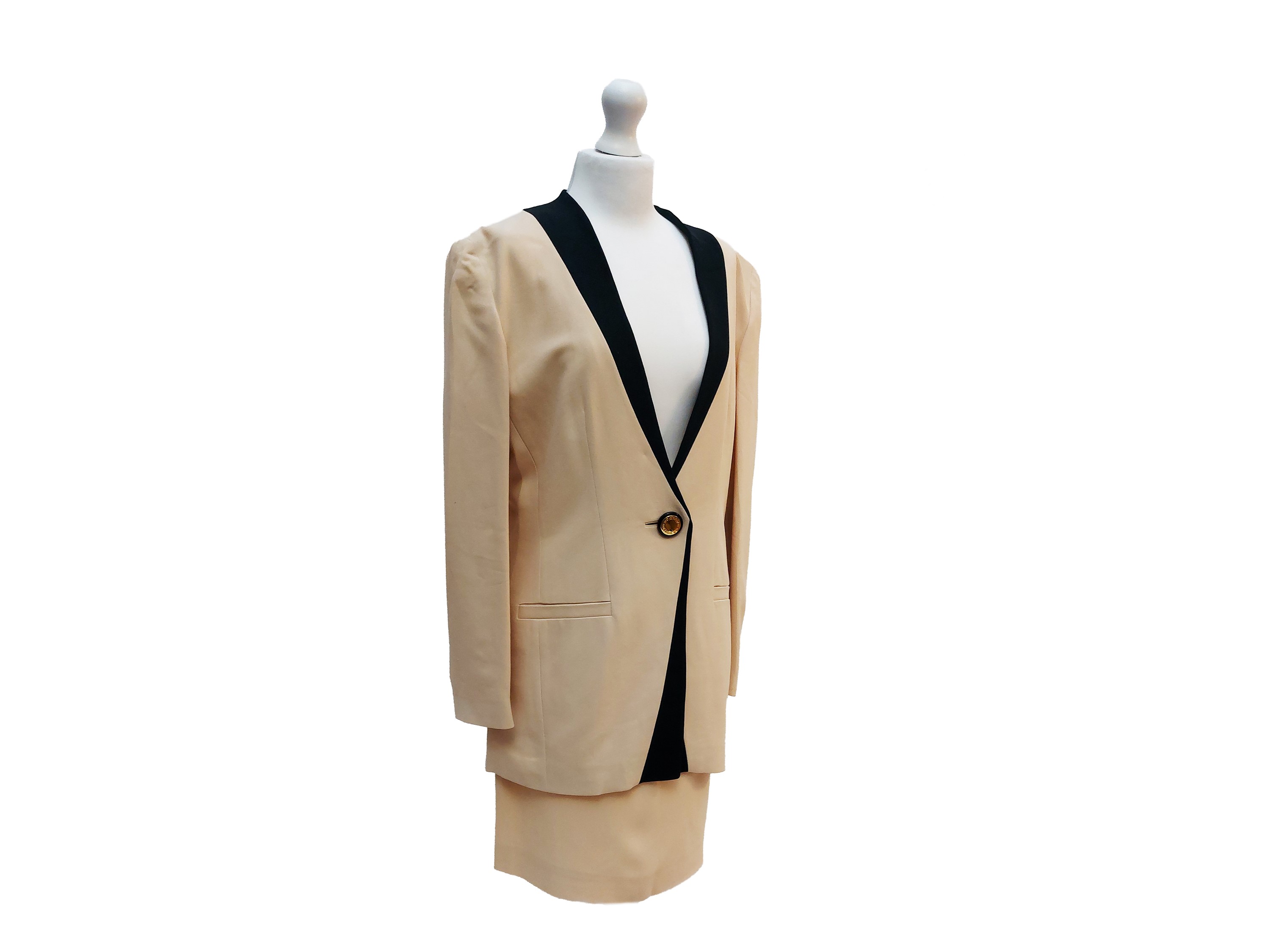 Gai Mattiolo, Tailleur in viscosa beige