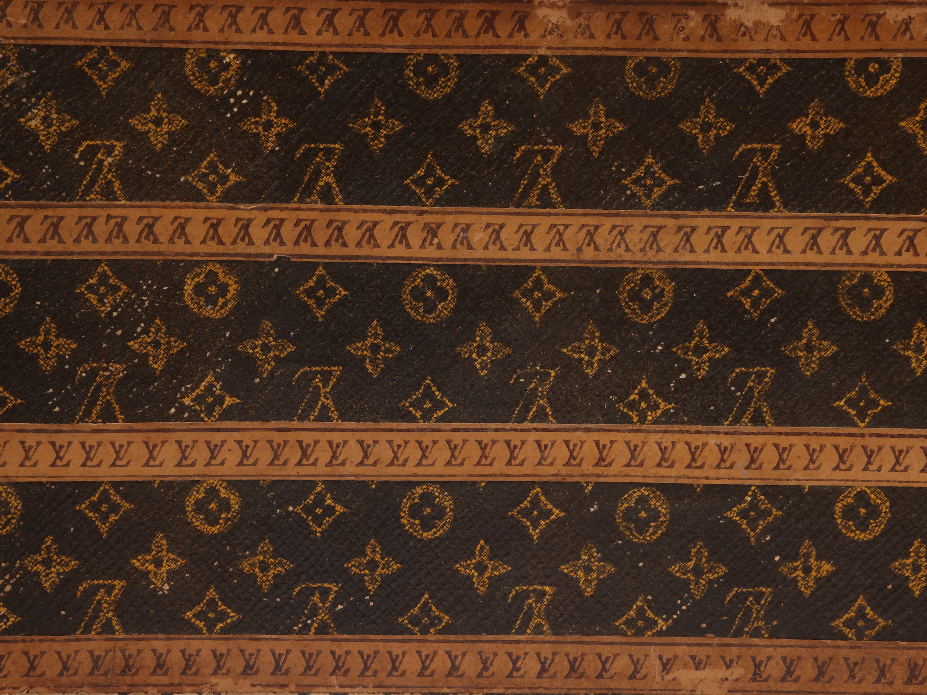Louis Vuitton - Malle Fleurs