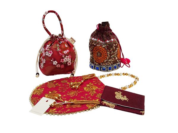 Lotto di accessori etnici