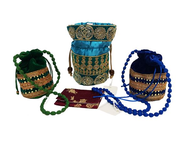 Lotto di accessori etnici