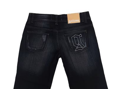 John Galliano, Jeans in denim blu, modello diritto