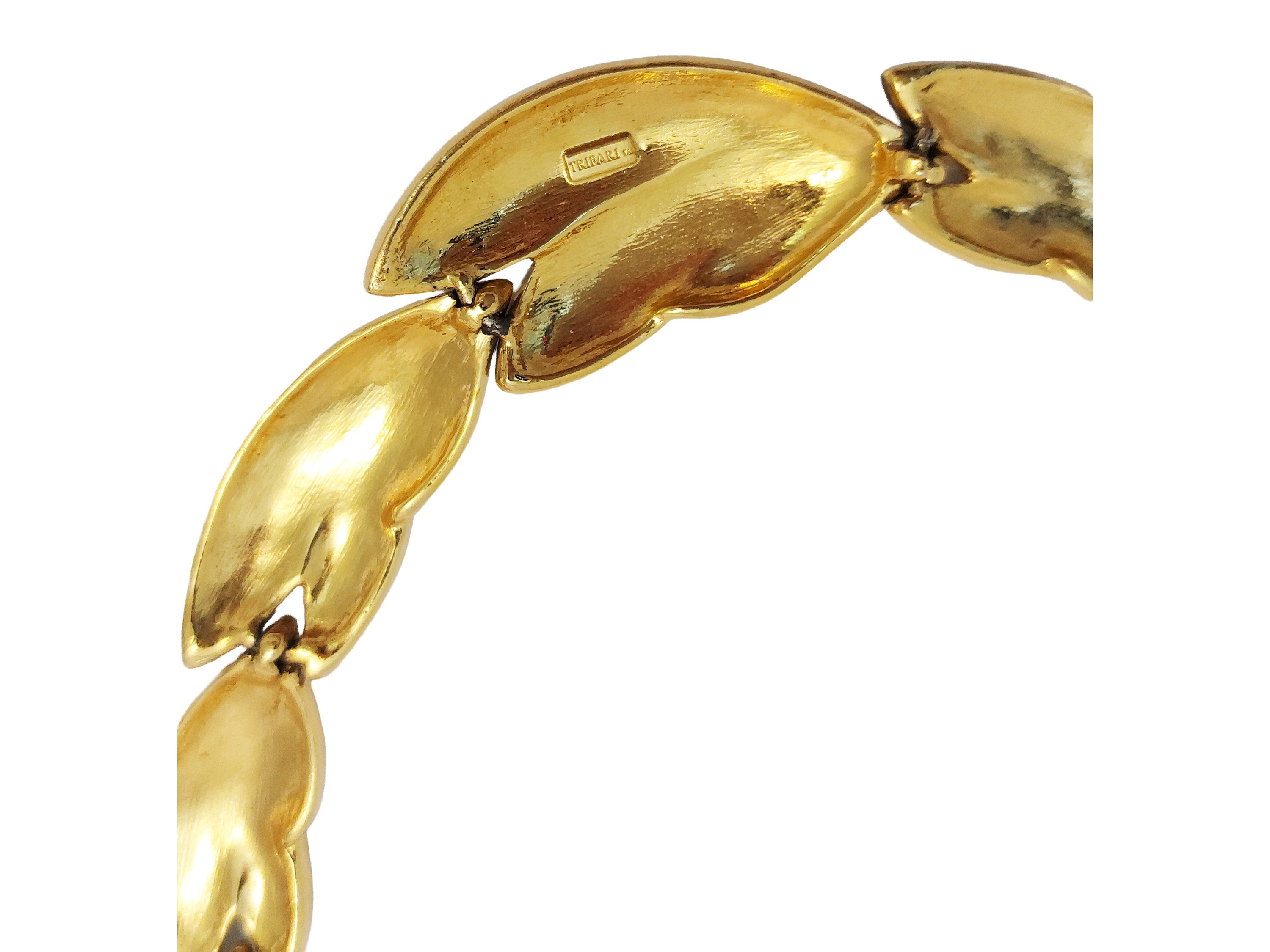 Trifari, Demi parure con collana semirigida e orecchini a clip