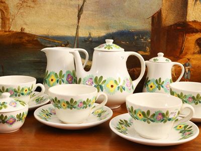 Richard Ginori, Servizio da caffelatte in ceramica (caffettiera, bricco, lattiera, zuccheriera e ...