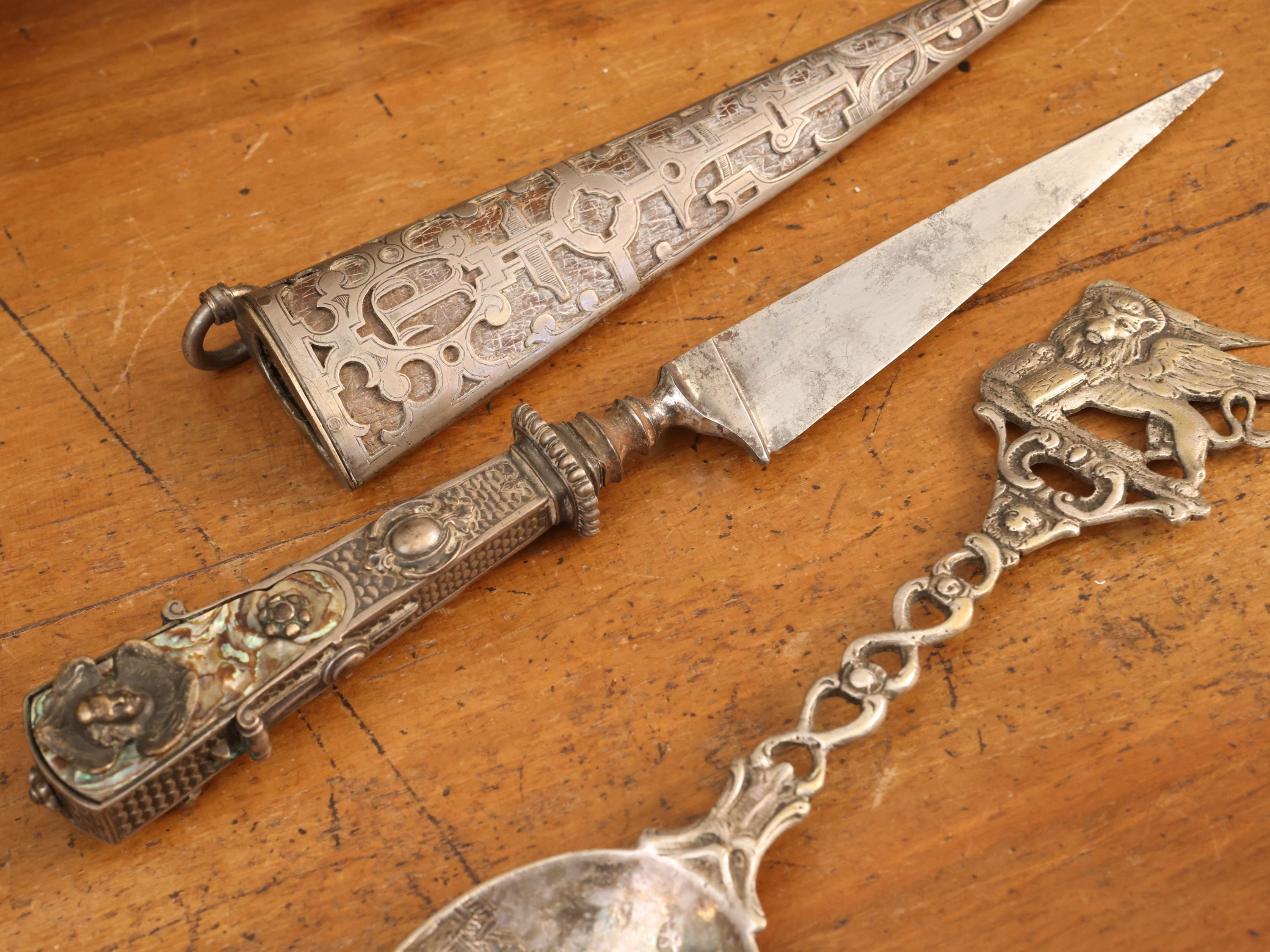 Germania e Venezia, curiosità d’epoca in argento e oggetti da collezione (inizio XX secolo)