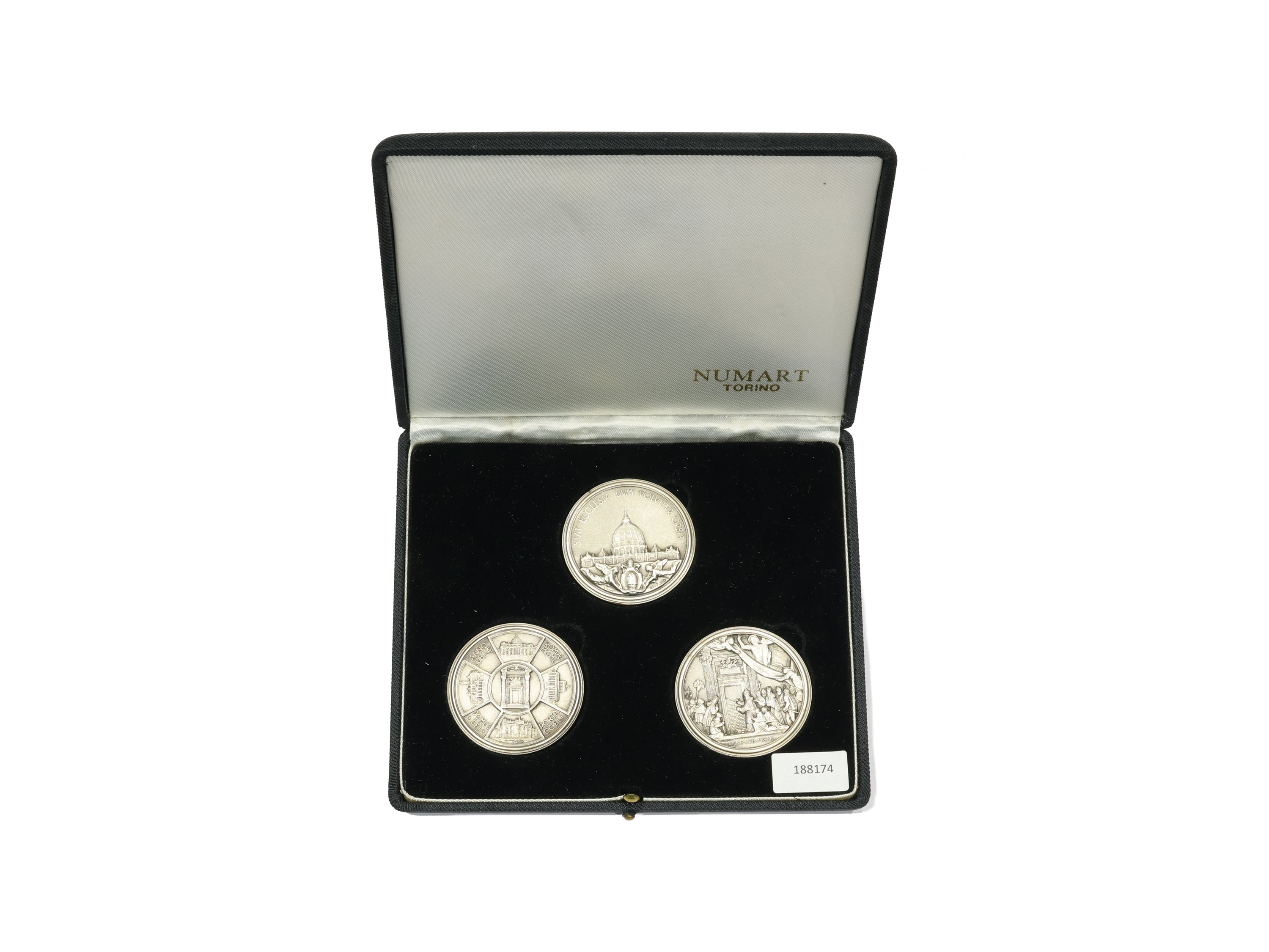 Papa Pio XII, Anno Jubilaei MCML – Vaticano 1950, tre medaglie in argento 800/1000