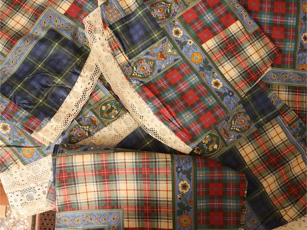 Assortment of nine tablecloths for rustic lunches