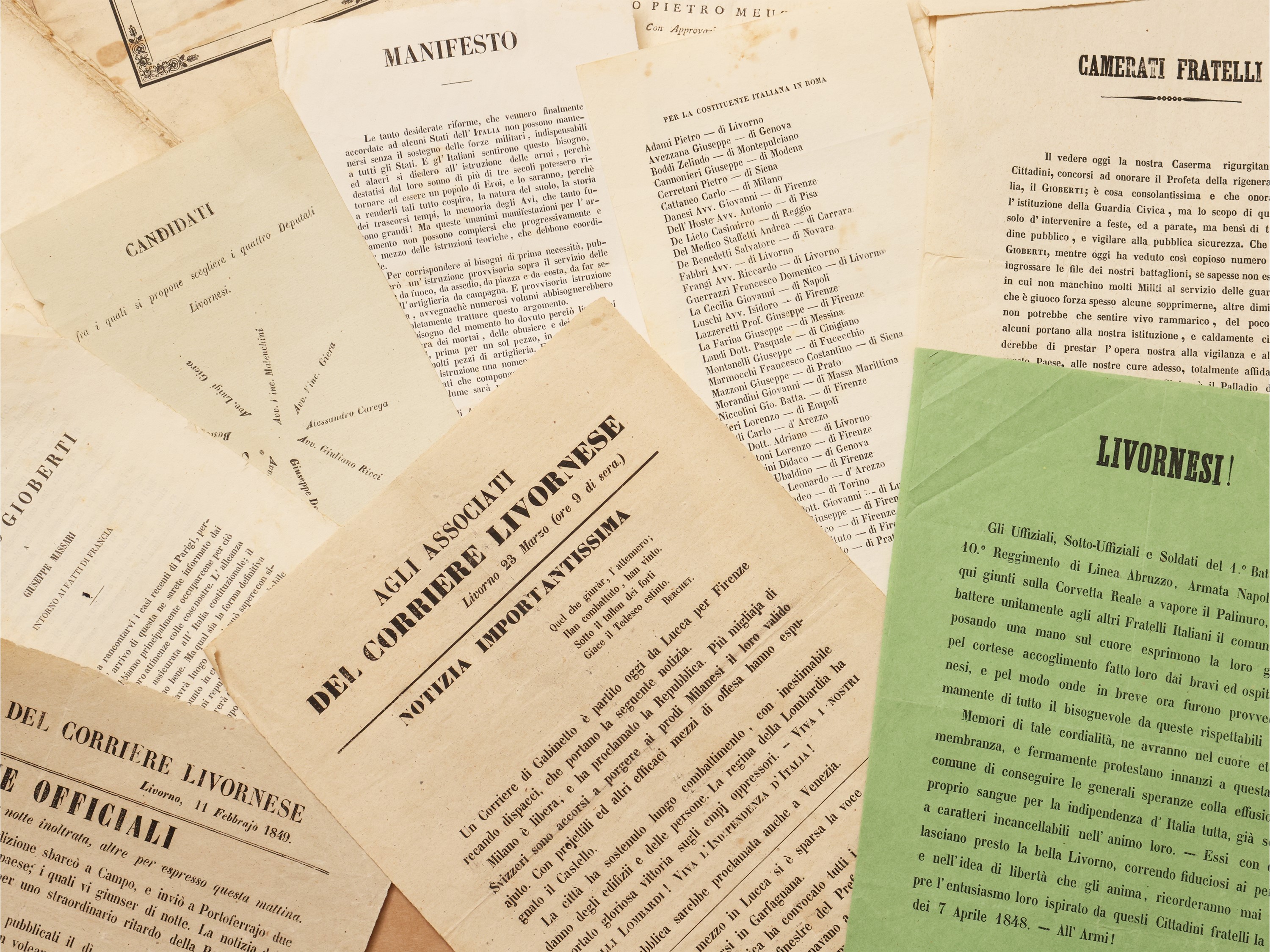 Raccolta di documenti risorgimentali, opuscoli, proclami e bollettini del Corriere livornese (XIX...