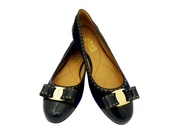 Salvatore Ferragamo - Blue suede ballet flats with small studs