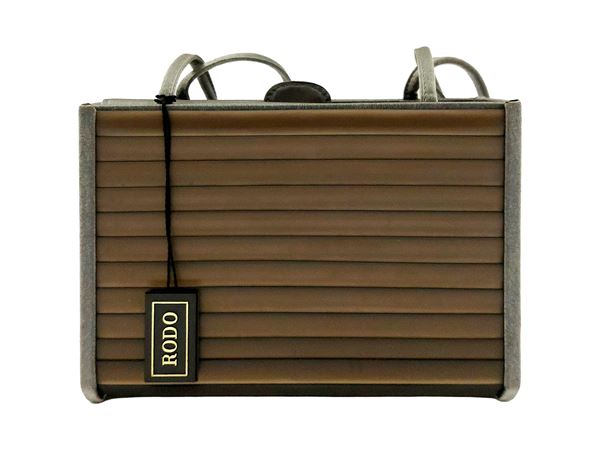 Rodo - Evening clutch in silver metallic fabric