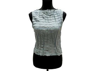 Emporio Armani, Top plissettato in tessuto carta da zucchero con motivo geometrico