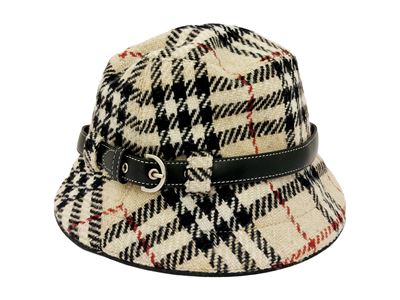 Burberry, Cappello da pescatore in tweed check (misura M)