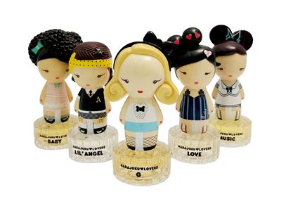 Gwen Stefani, Harajuku Lovers — collezione di cinque flaconi profumo a forma di bamboline in resi...