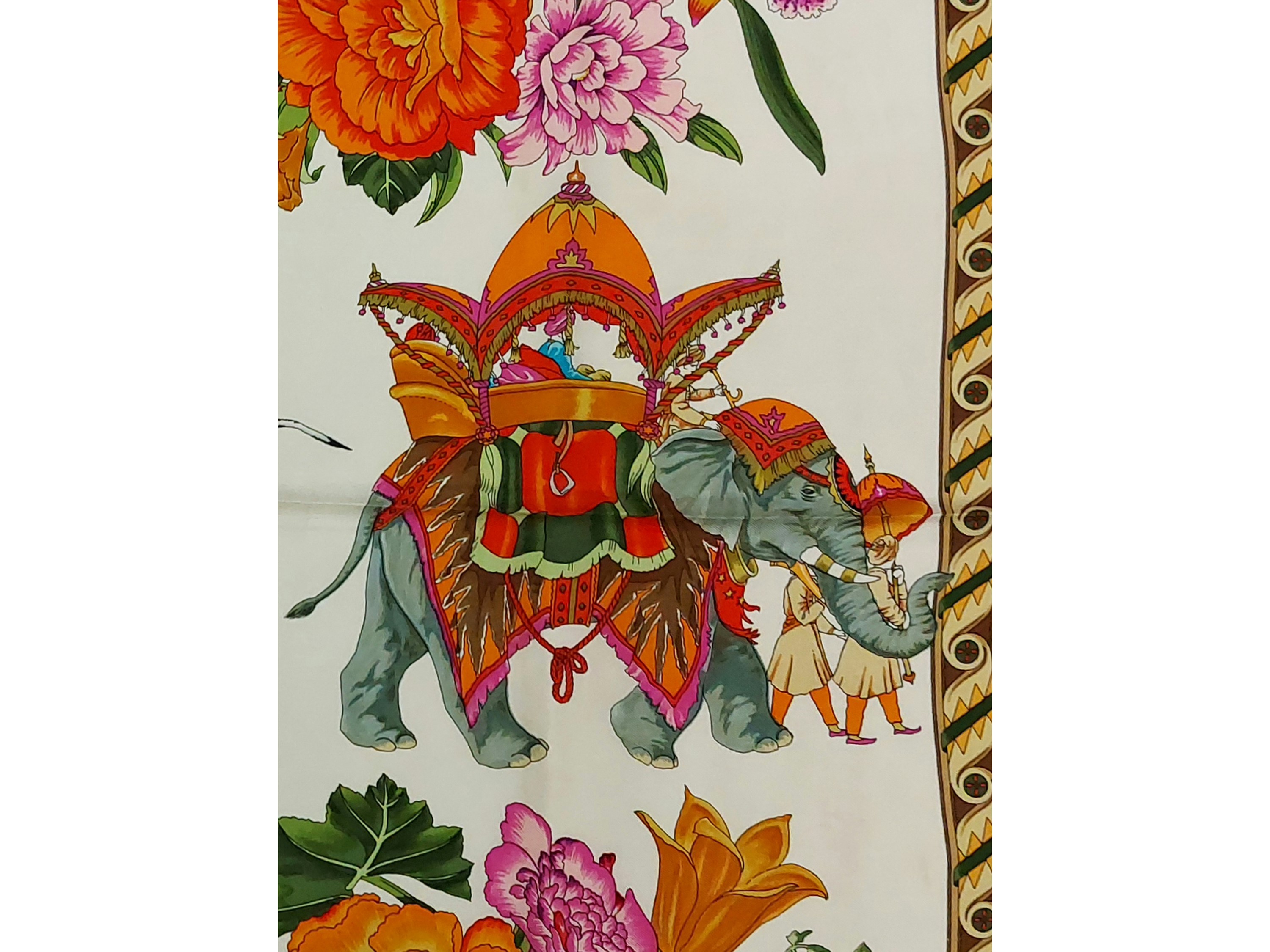 Gucci - Foulard in Seta "i Viaggi"