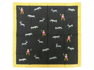 Bulgari, Foulard in seta con motivo animalier stilizzato