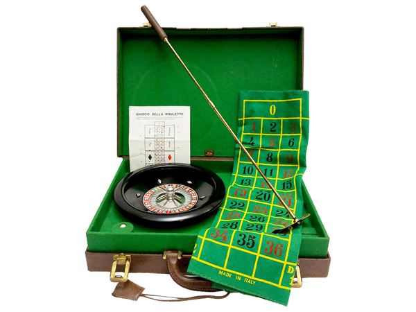 Gucci - Boar leather game case