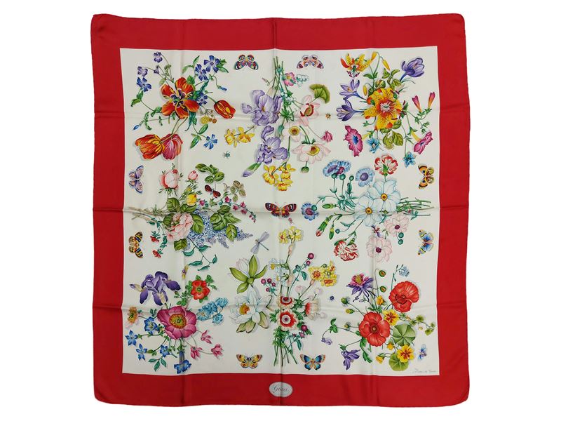 Gucci - Foulard in Seta "i Fiori di Gucci"