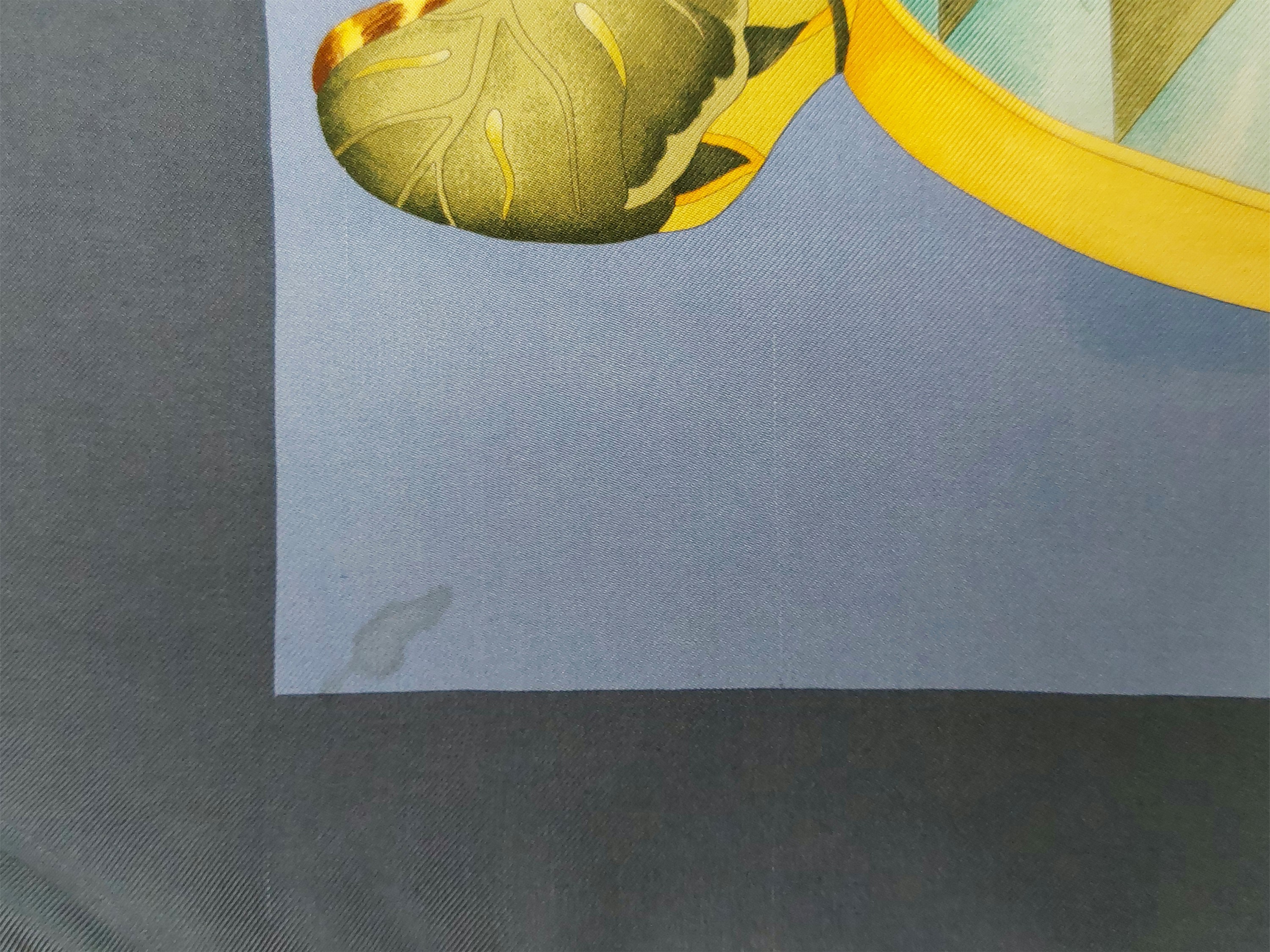 Salvatore Ferragamo - Foulard in Seta