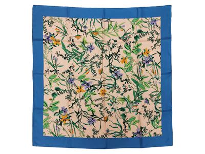 Mantero, Foulard in seta a motivo floreale