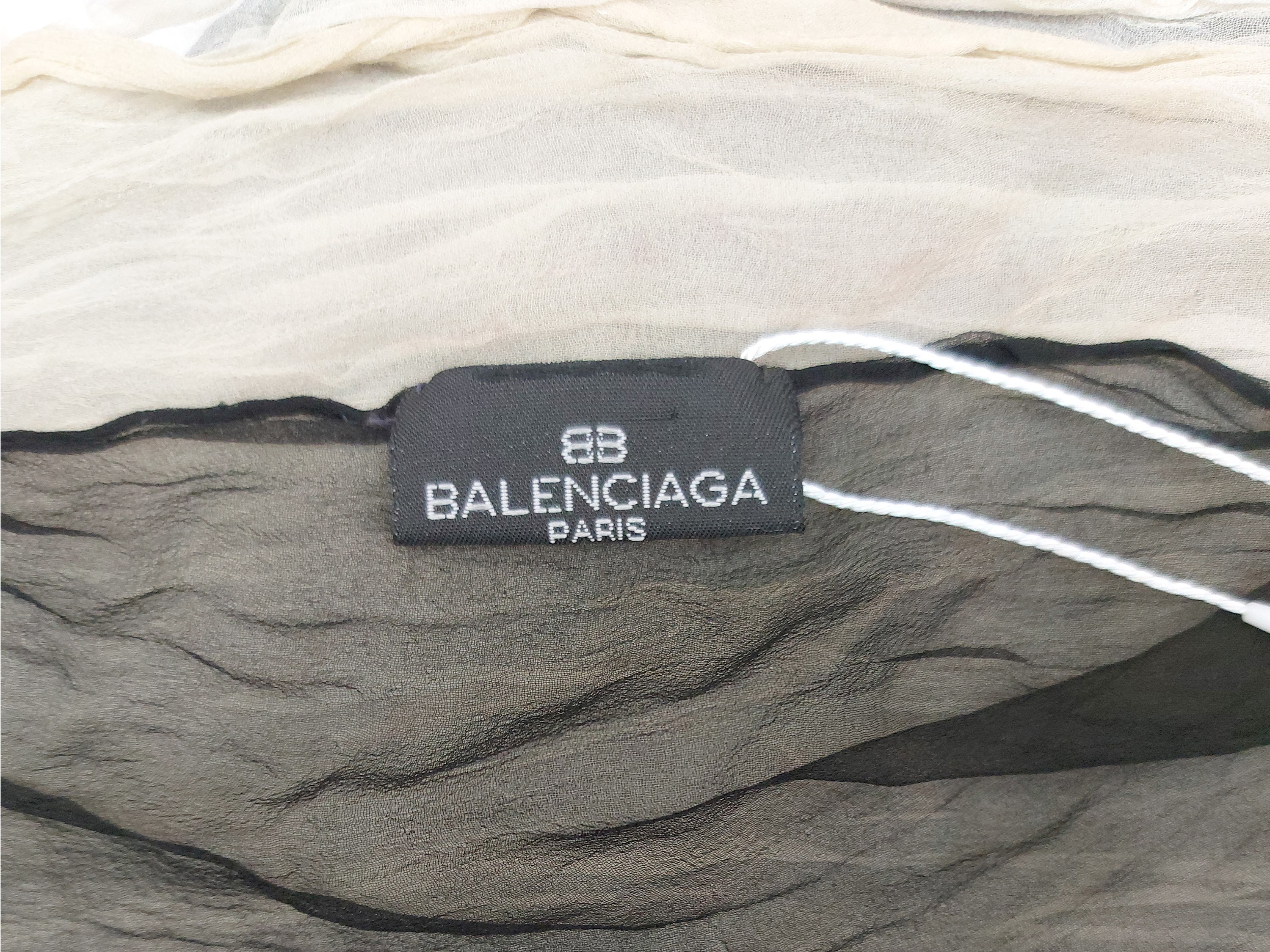 Balenciaga - Stola in Chiffon di Seta Stropicciata Beige e Nera