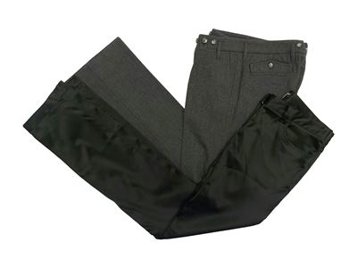 Dolce & Gabbana, Due pantaloni