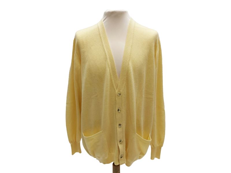 Malo, Cardigan da uomo in cashmere giallo