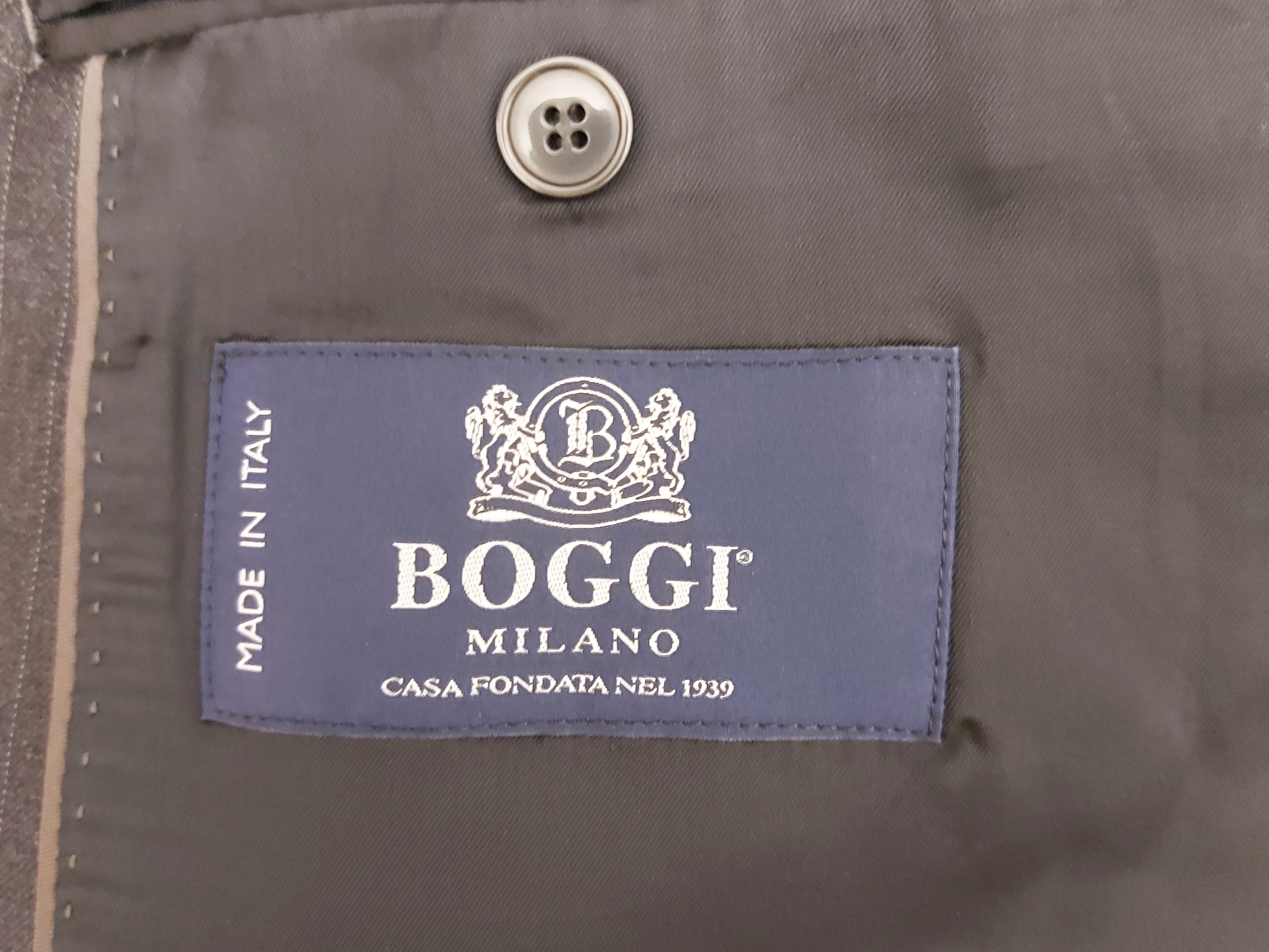 Boggi, Completo da uomo gessato grigio canna di fucile