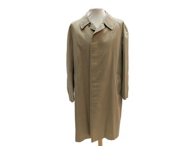 Aquascutum, Trench da uomo in cotone beige