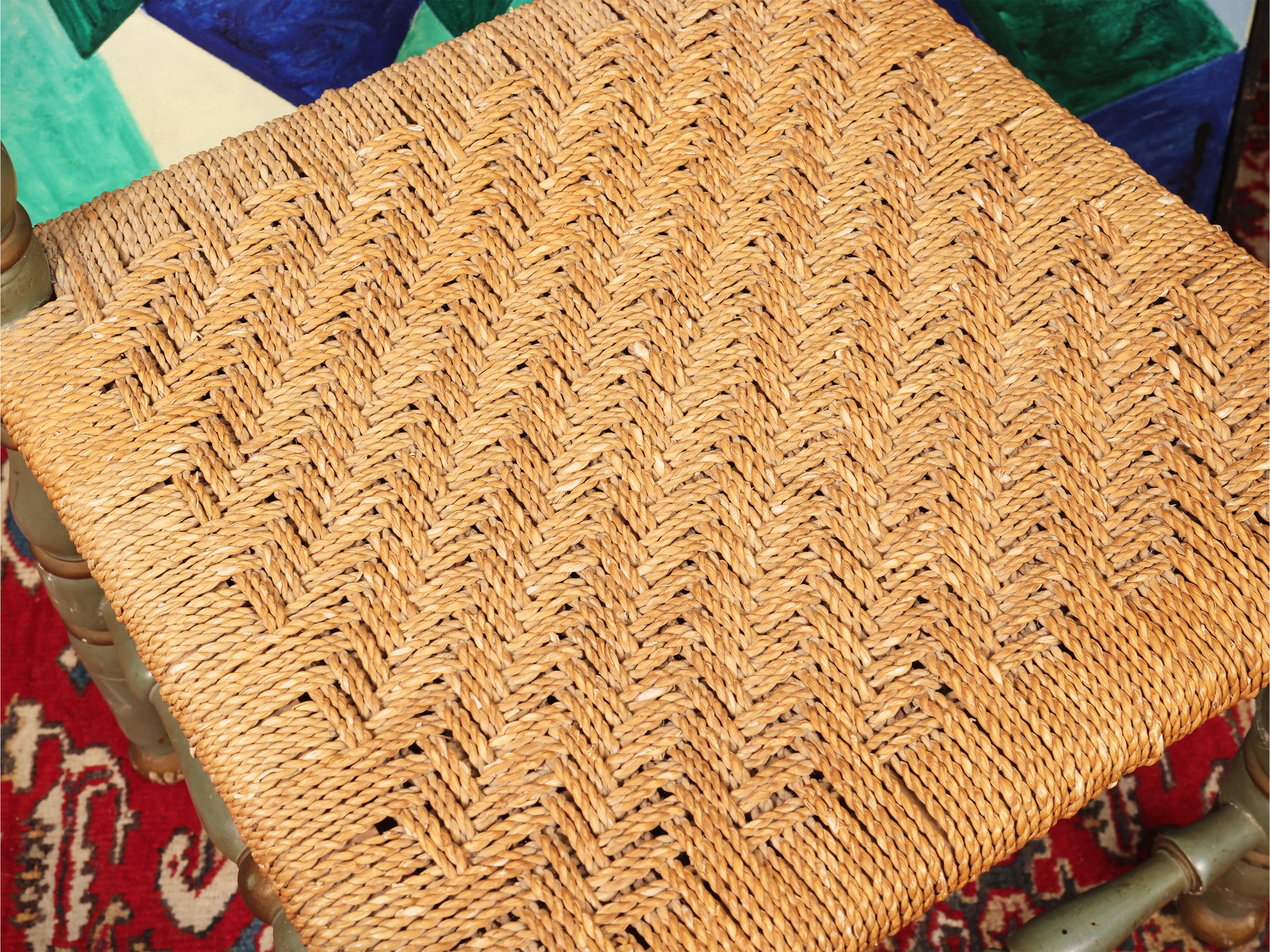 Coppia di sedie da balia, legno laccato verde, impagliatura e schienale con cartella traforata (X...