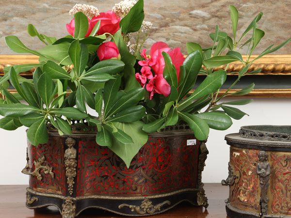 Coppia di fioriere in stile Boulle