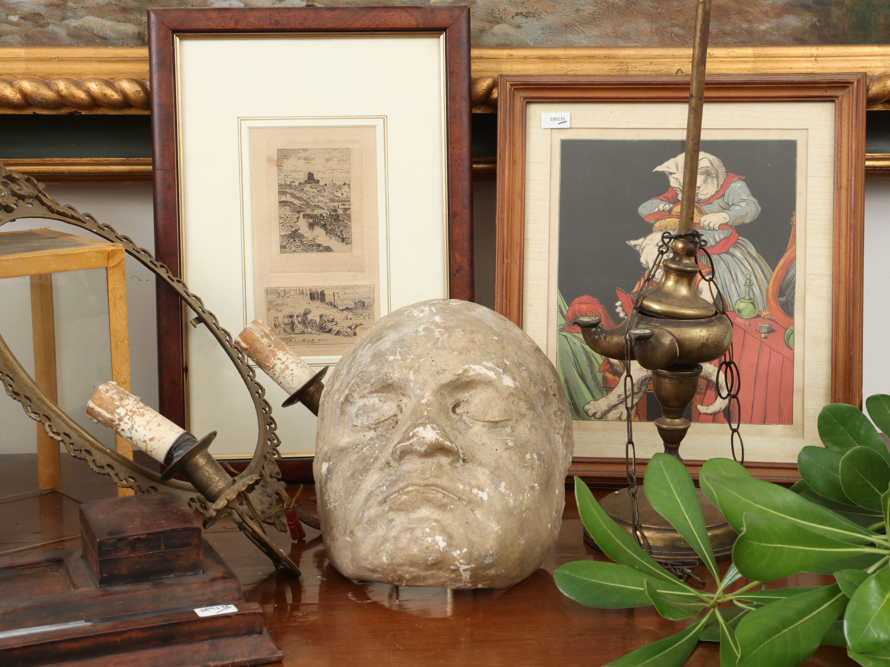 Oggetti d’antiquariato, curiosità d’epoca (XIX/XX secolo)