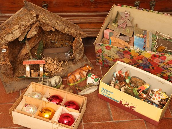 Lotto di accessori da presepe