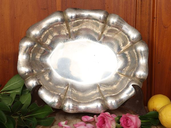 Silver centrepiece  - Auction Florentine Style. A Private Collection - Maison Bibelot - Casa d'Aste Firenze - Milano