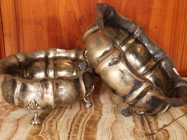 Coppia di cestini porta bonbon in argento