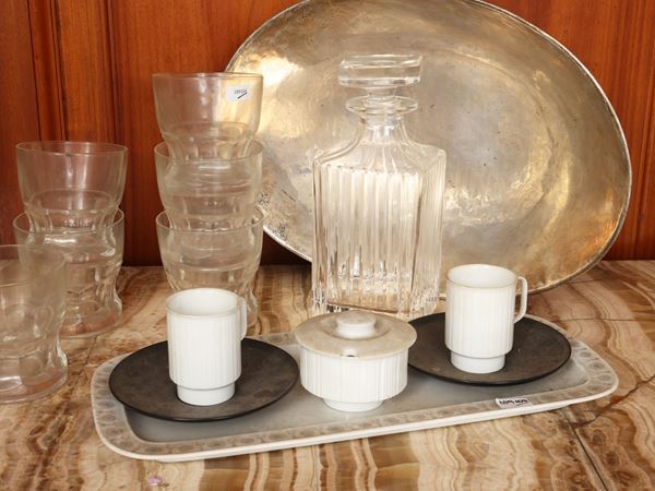 Modern table accessories