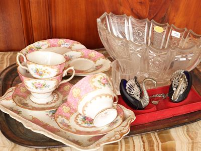 Set da brunch con porcellana Royal Albert, decorazione floreale policroma e metallo argentato, ar...