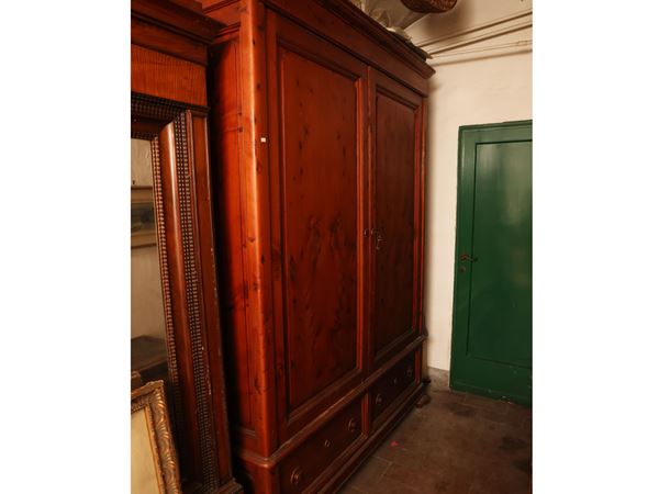 Cypress wardrobe closet  (19th/20th century)  - Auction Florentine Style. A Private Collection - Maison Bibelot - Casa d'Aste Firenze - Milano